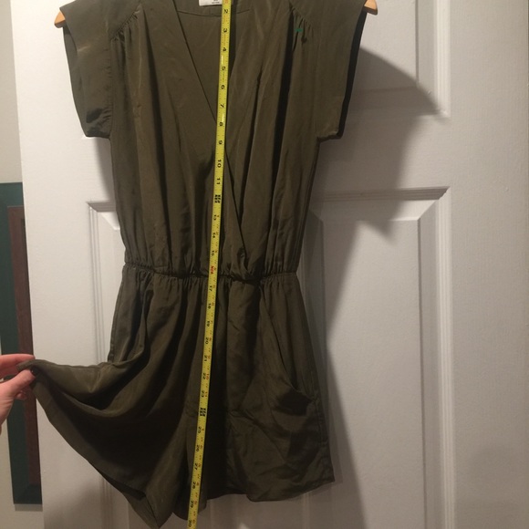Aritzia Babaton Corbett Romper in Strap Green XS - Picture 8 of 11